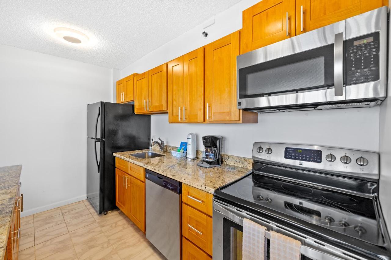 Stunning Ocean View 1Br Condo - Free Parking! Гонолулу Экстерьер фото