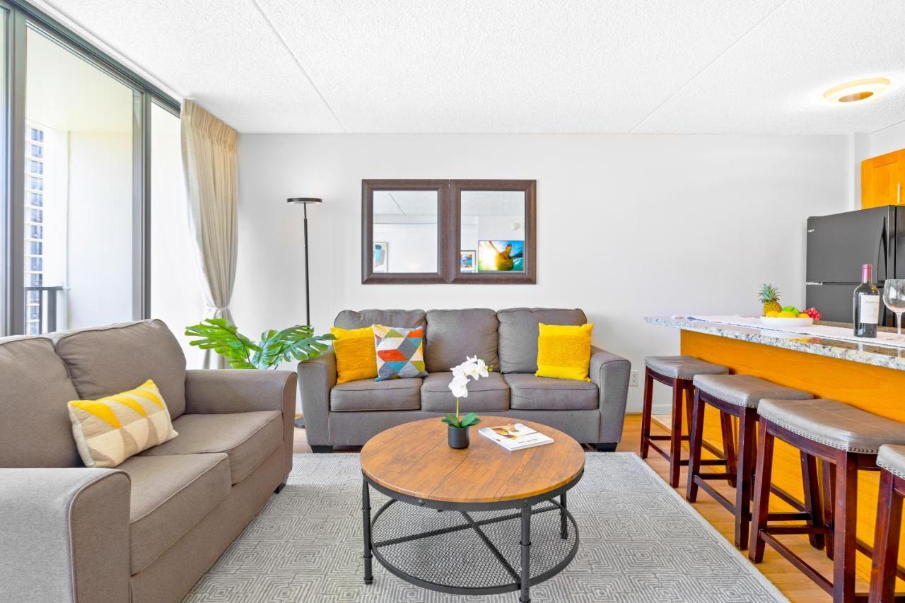 Stunning Ocean View 1Br Condo - Free Parking! Гонолулу Экстерьер фото