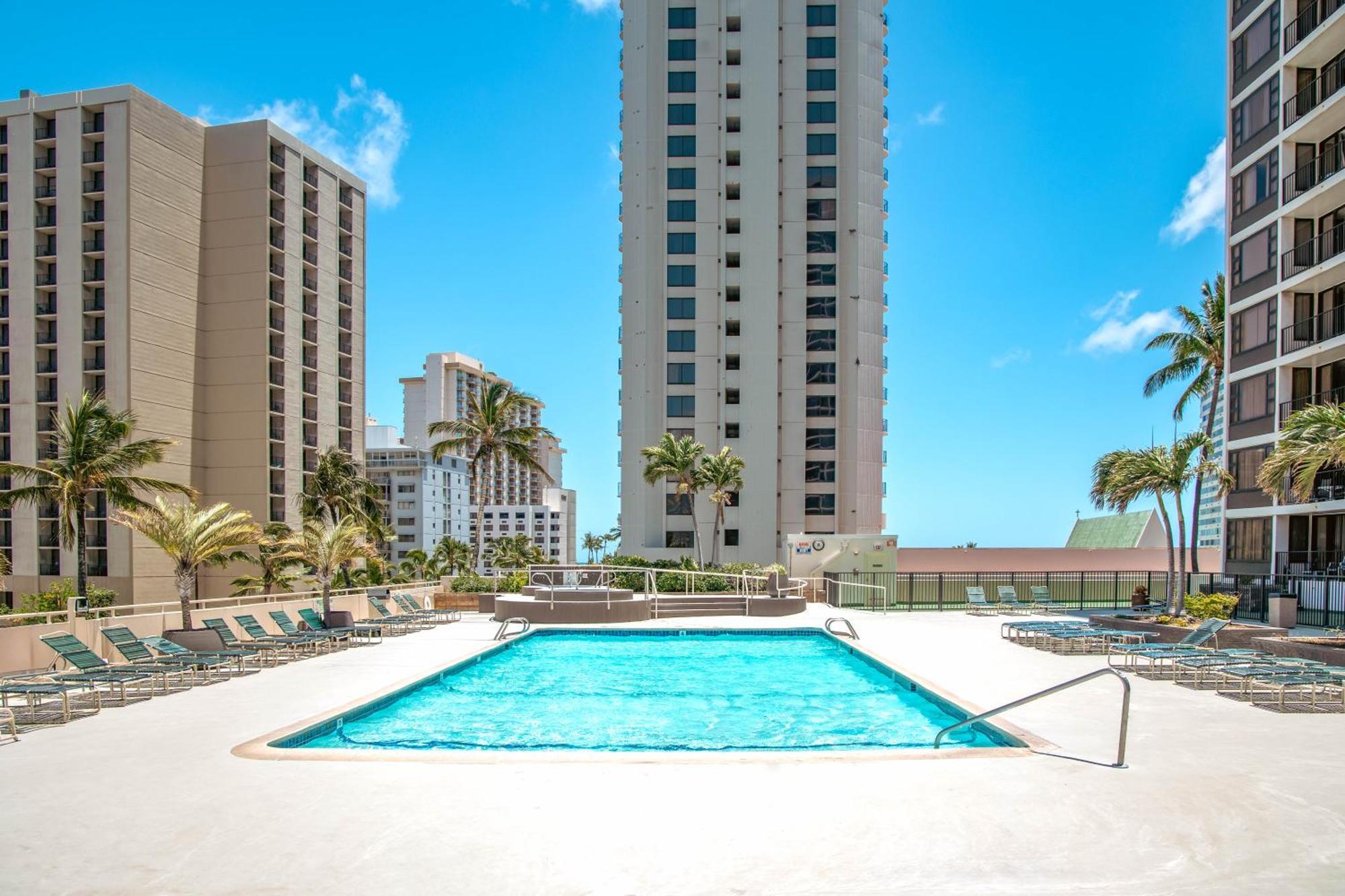 Stunning Ocean View 1Br Condo - Free Parking! Гонолулу Экстерьер фото