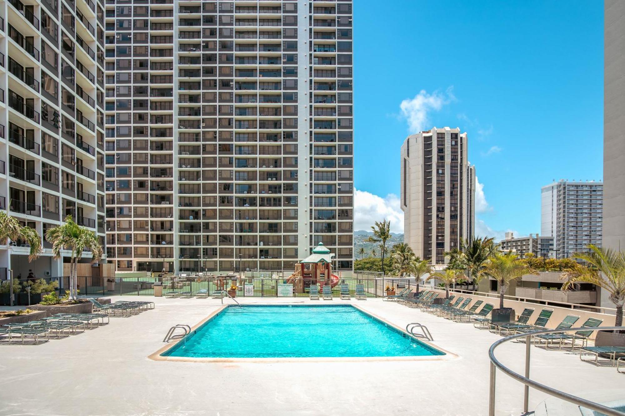 Stunning Ocean View 1Br Condo - Free Parking! Гонолулу Экстерьер фото