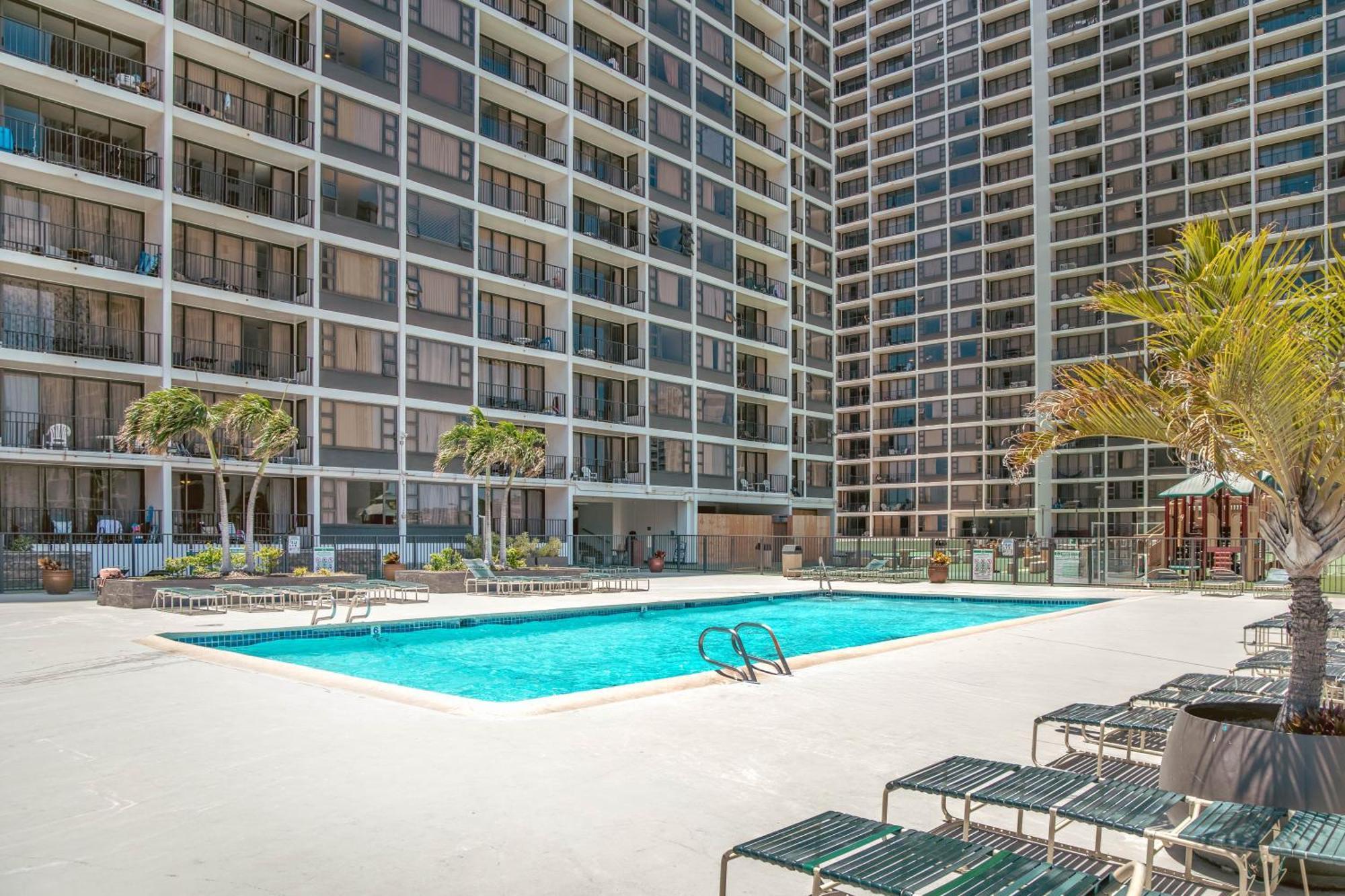 Stunning Ocean View 1Br Condo - Free Parking! Гонолулу Экстерьер фото